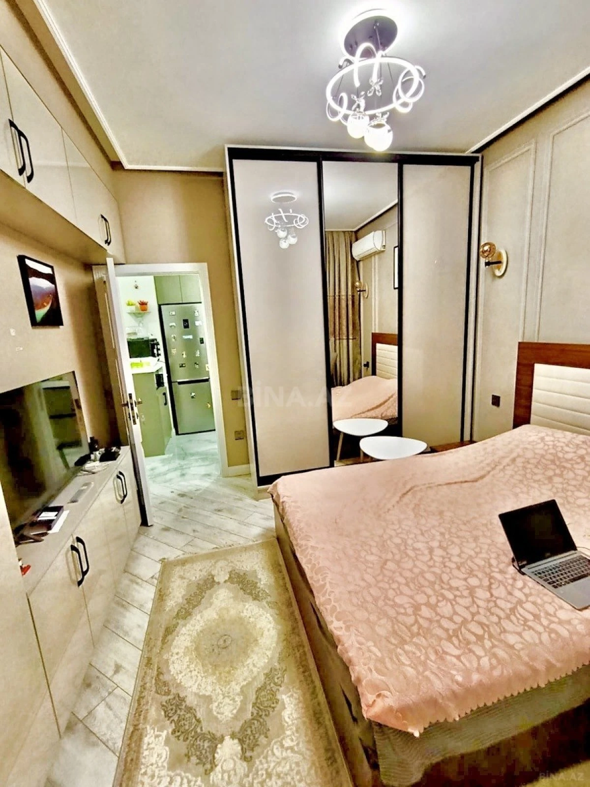 Satılır 2 otaqlı mənzil 60 m²