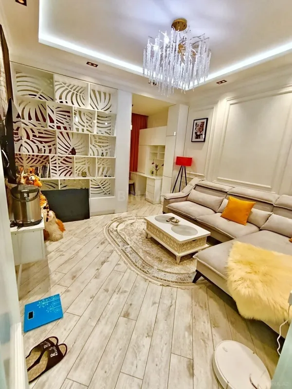 Satılır 2 otaqlı mənzil 60 m²