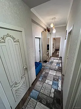 Satılır 2 otaqlı mənzil 93 m²