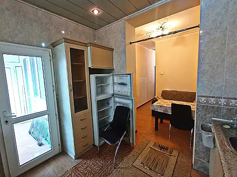 Satılır 2 otaqlı mənzil 70 m²