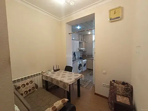 Satılır 2 otaqlı mənzil 70 m²