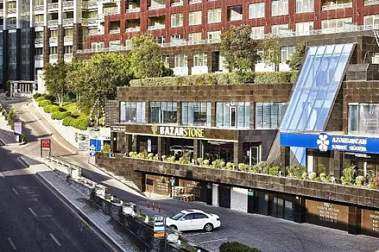 Satılır 4 otaqlı mənzil 307 m²