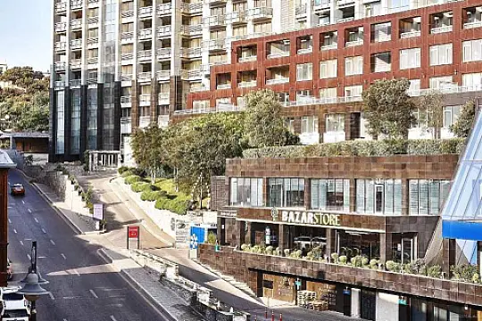 Satılır 4 otaqlı mənzil 307 m²