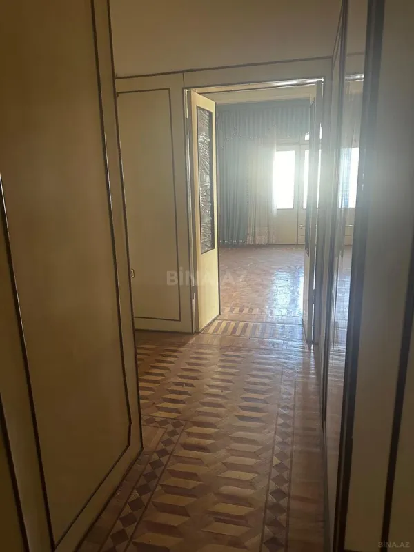 Satılır 3 otaqlı mənzil 90 m²