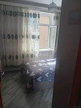 Satılır 1 otaqlı mənzil 35 m²