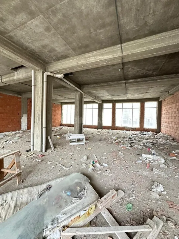 Satılır obyekt 86 m²