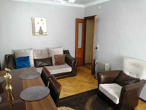 Satılır 3 otaqlı mənzil 80 m²