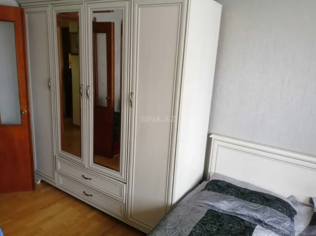 Satılır 3 otaqlı mənzil 80 m²