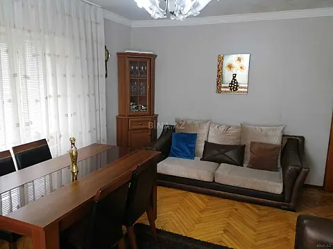 Satılır 3 otaqlı mənzil 80 m²