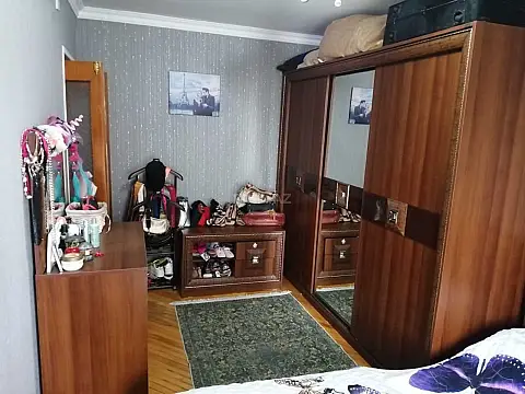 Satılır 3 otaqlı mənzil 80 m²