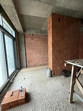 Satılır 2 otaqlı mənzil 91.9 m²