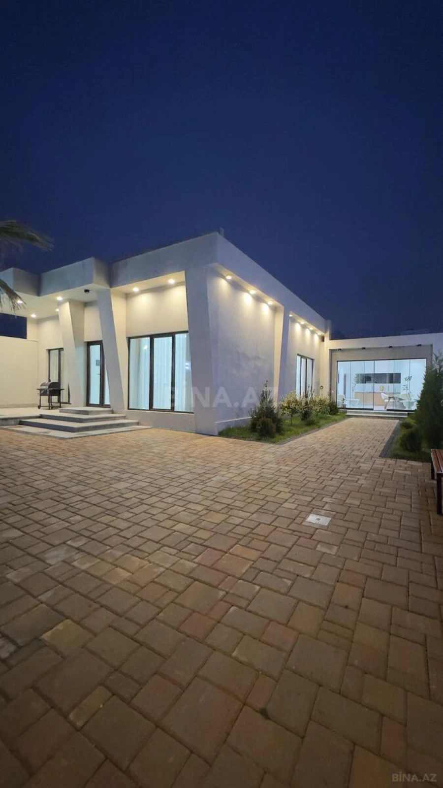 Satılır 4 otaqlı həyət evi 180 m²
