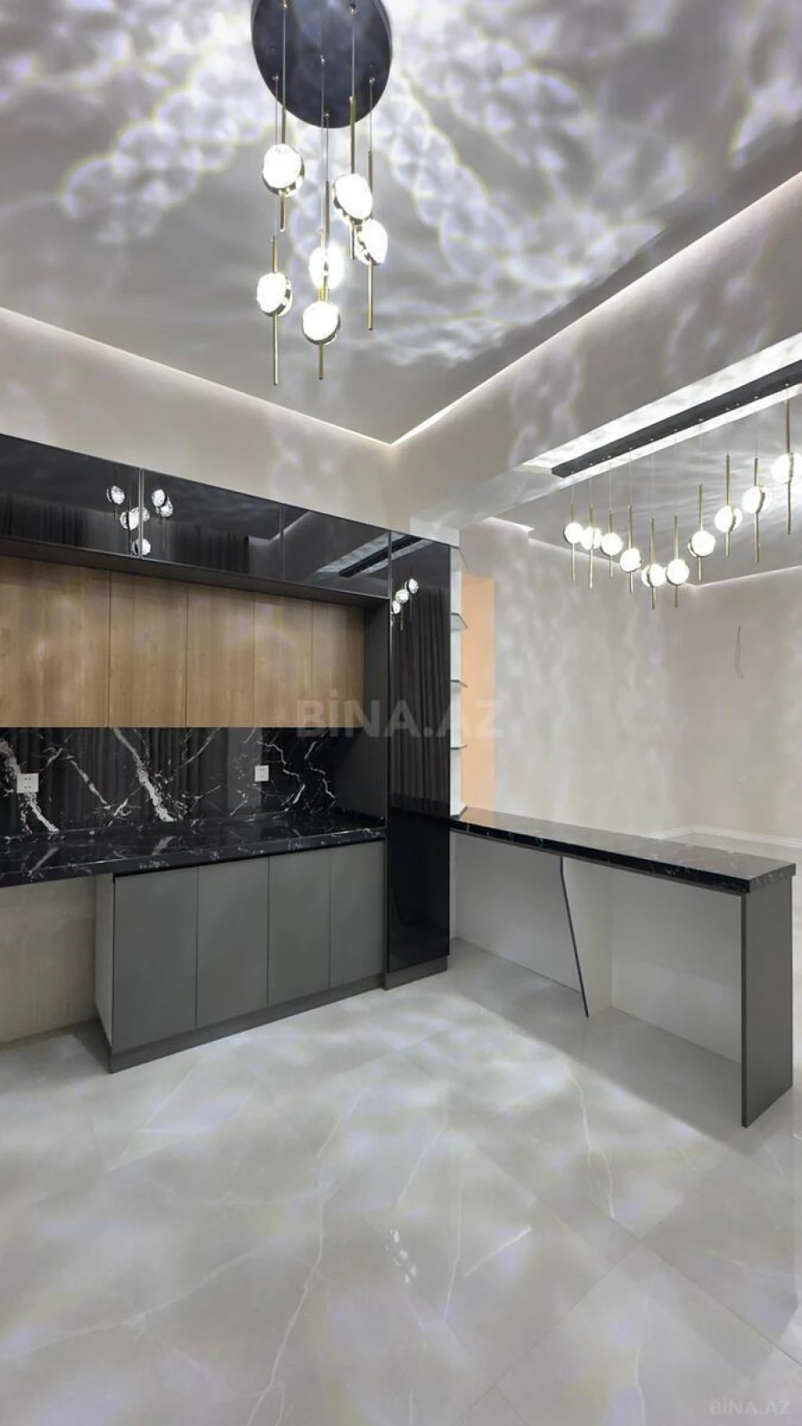 Satılır 4 otaqlı həyət evi 180 m²