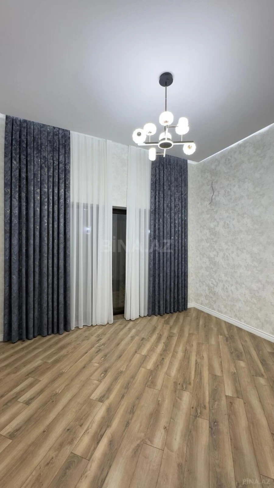 Satılır 4 otaqlı həyət evi 180 m²