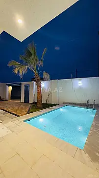 Satılır 4 otaqlı həyət evi 180 m²