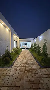 Satılır 4 otaqlı həyət evi 180 m²