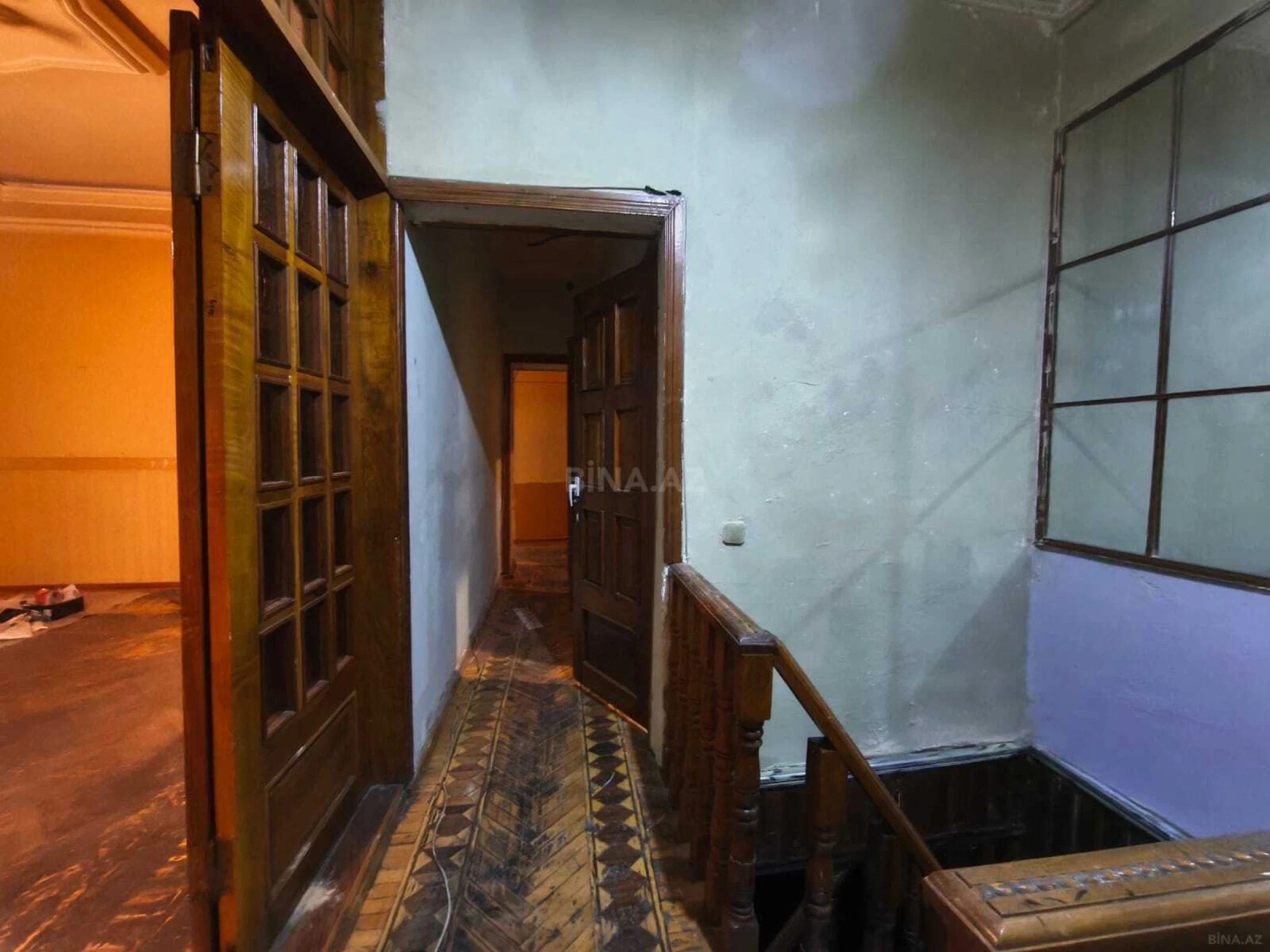 Satılır 3 otaqlı mənzil 140 m²