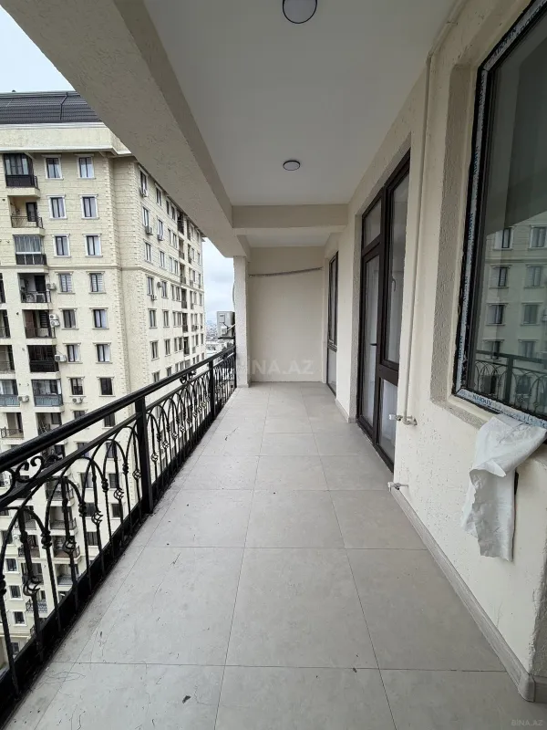 Satılır 3 otaqlı mənzil 104 m²