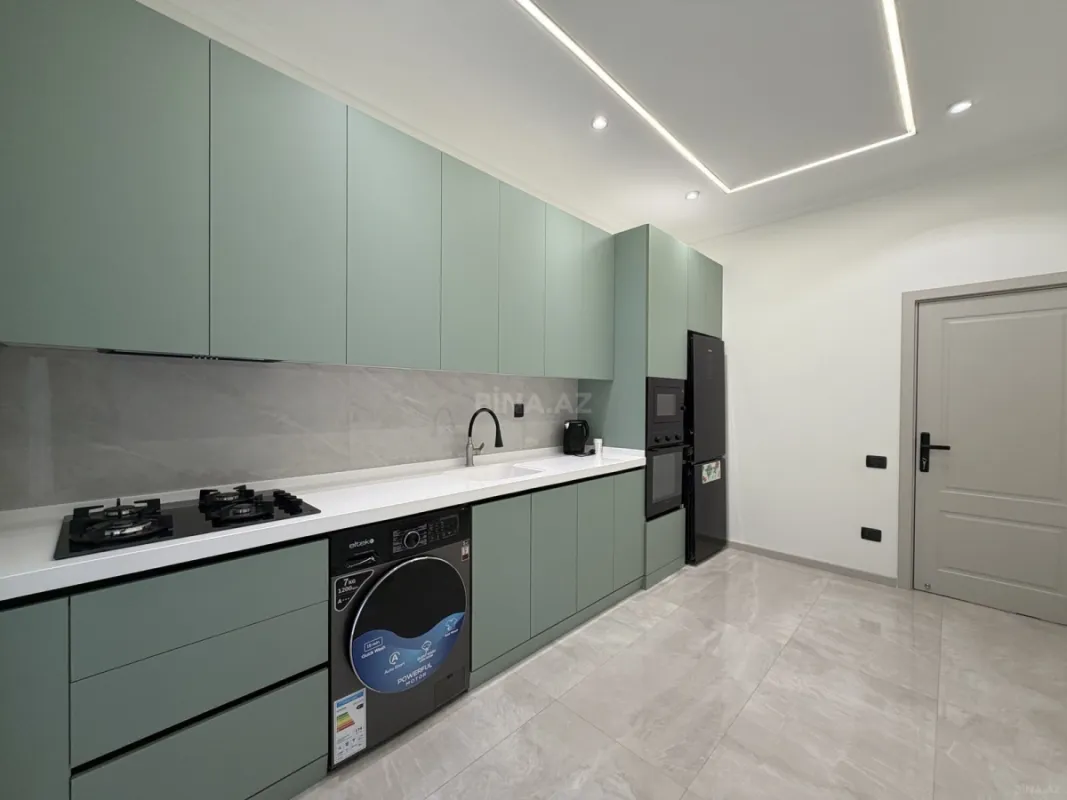 Satılır 3 otaqlı mənzil 104 m²