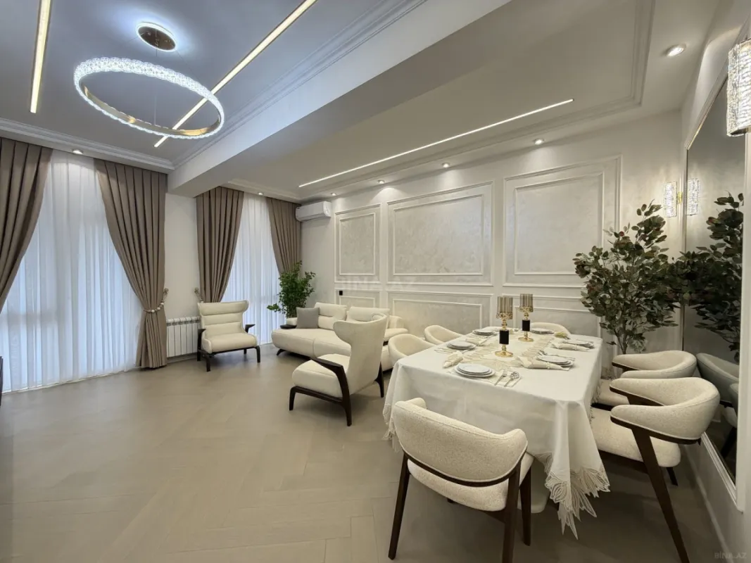 Satılır 3 otaqlı mənzil 104 m²