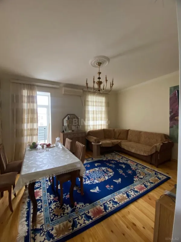 Satılır 3 otaqlı mənzil 75 m²