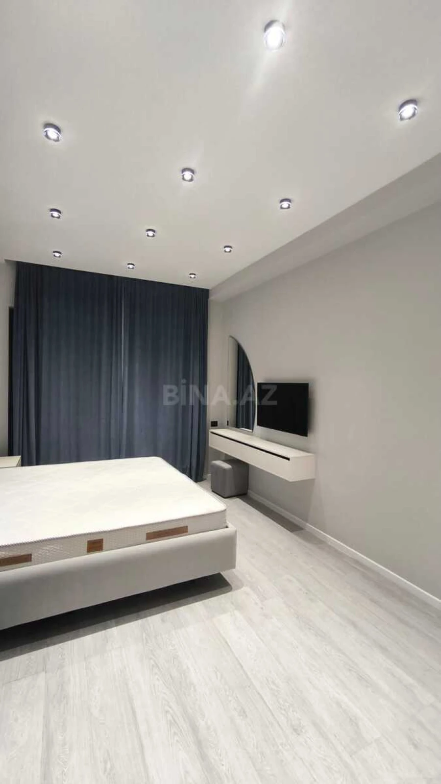 Satılır 3 otaqlı mənzil 92 m²