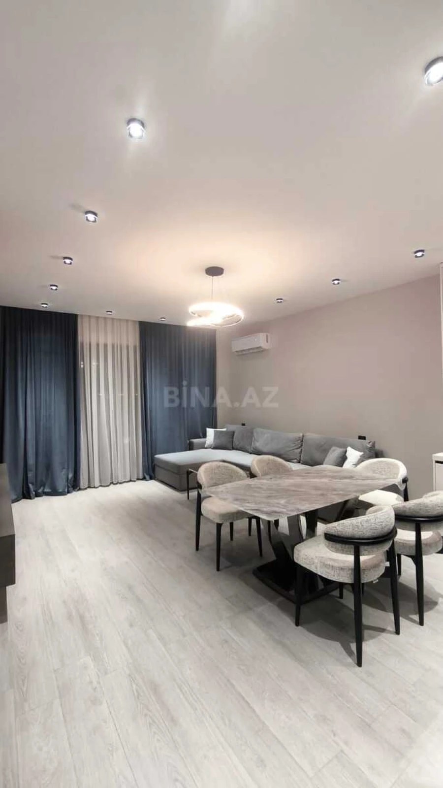 Satılır 3 otaqlı mənzil 92 m²