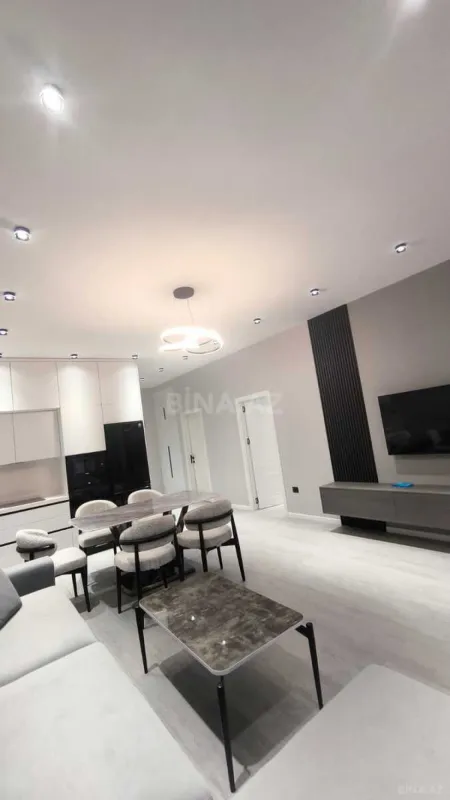 Satılır 3 otaqlı mənzil 92 m²