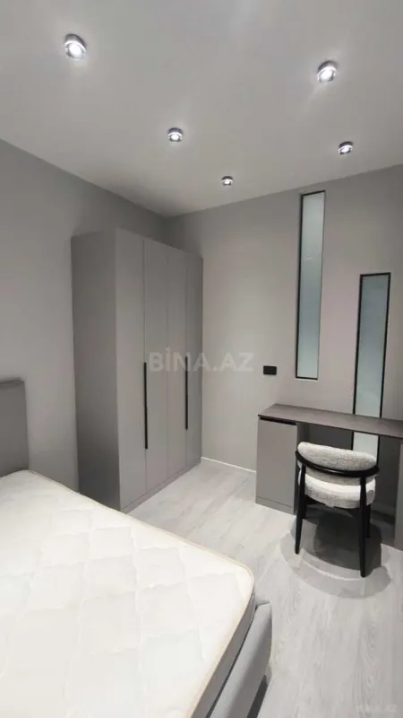 Satılır 3 otaqlı mənzil 92 m²