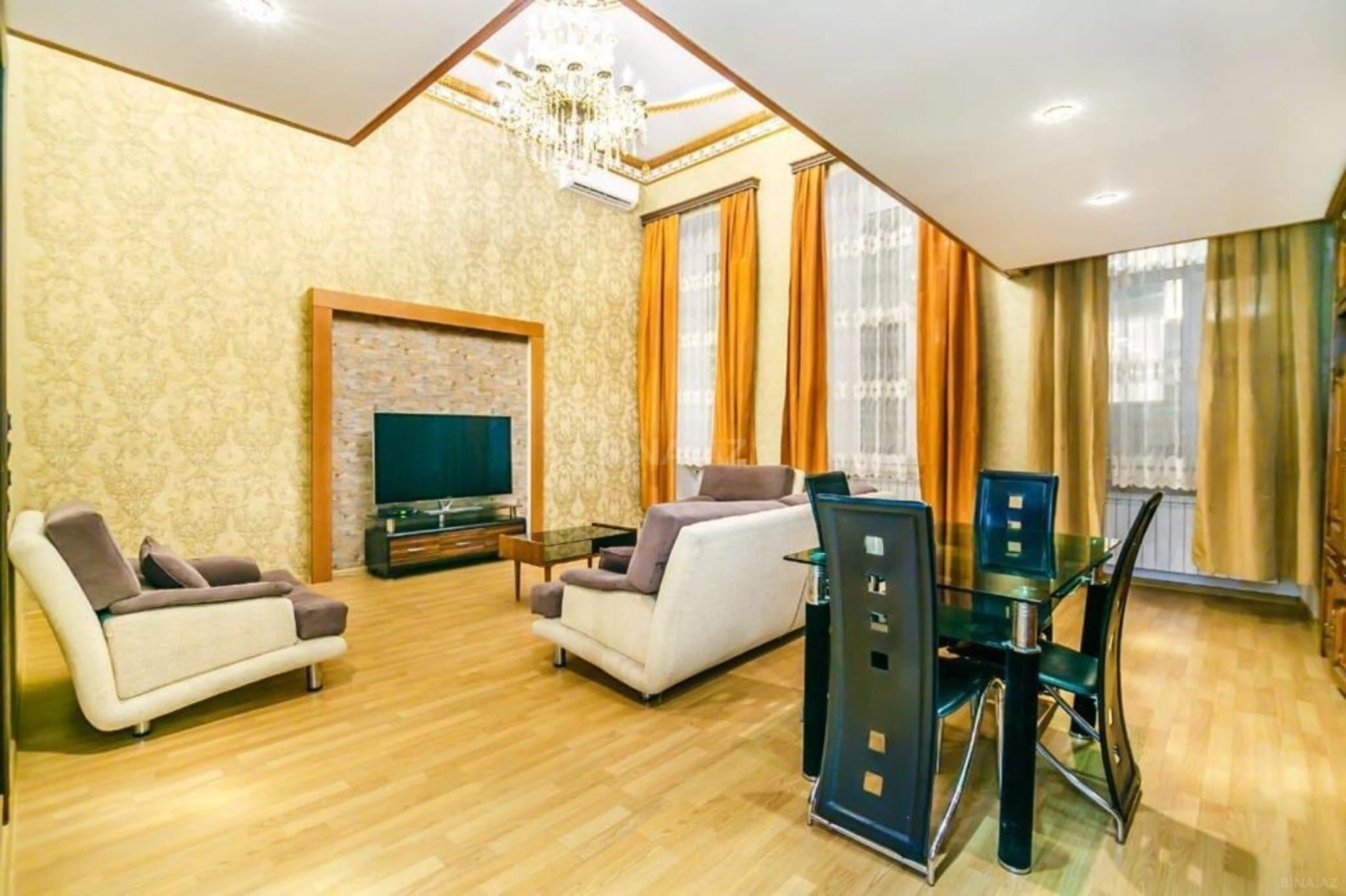 Satılır 4 otaqlı mənzil 100 m²
