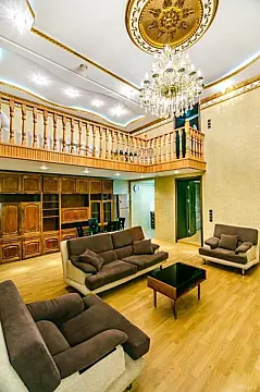 Satılır 4 otaqlı mənzil 100 m²