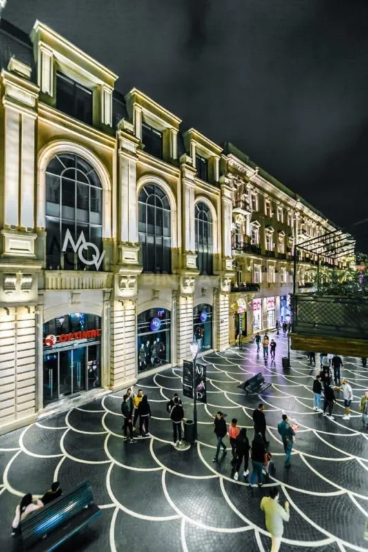 Satılır 4 otaqlı mənzil 100 m²