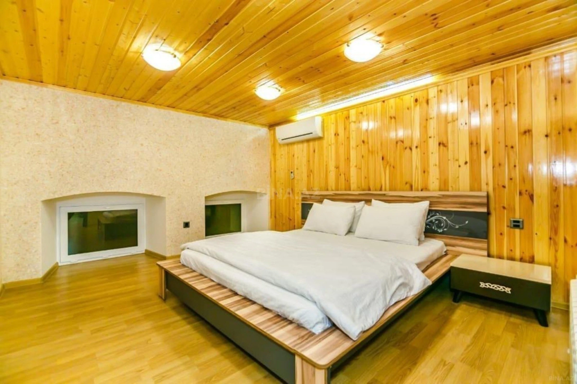 Satılır 4 otaqlı mənzil 100 m²