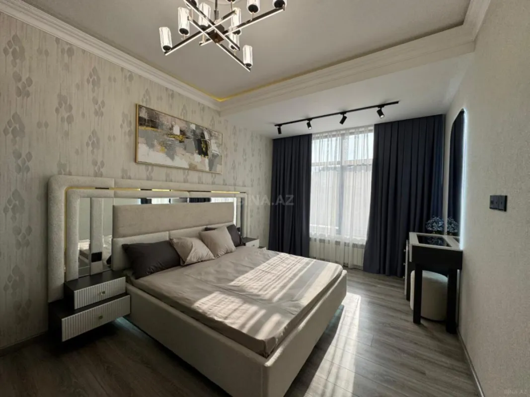 Satılır 2 otaqlı mənzil 85 m²