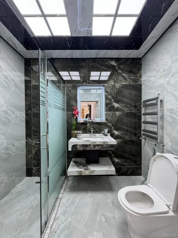 Satılır 2 otaqlı mənzil 85 m²