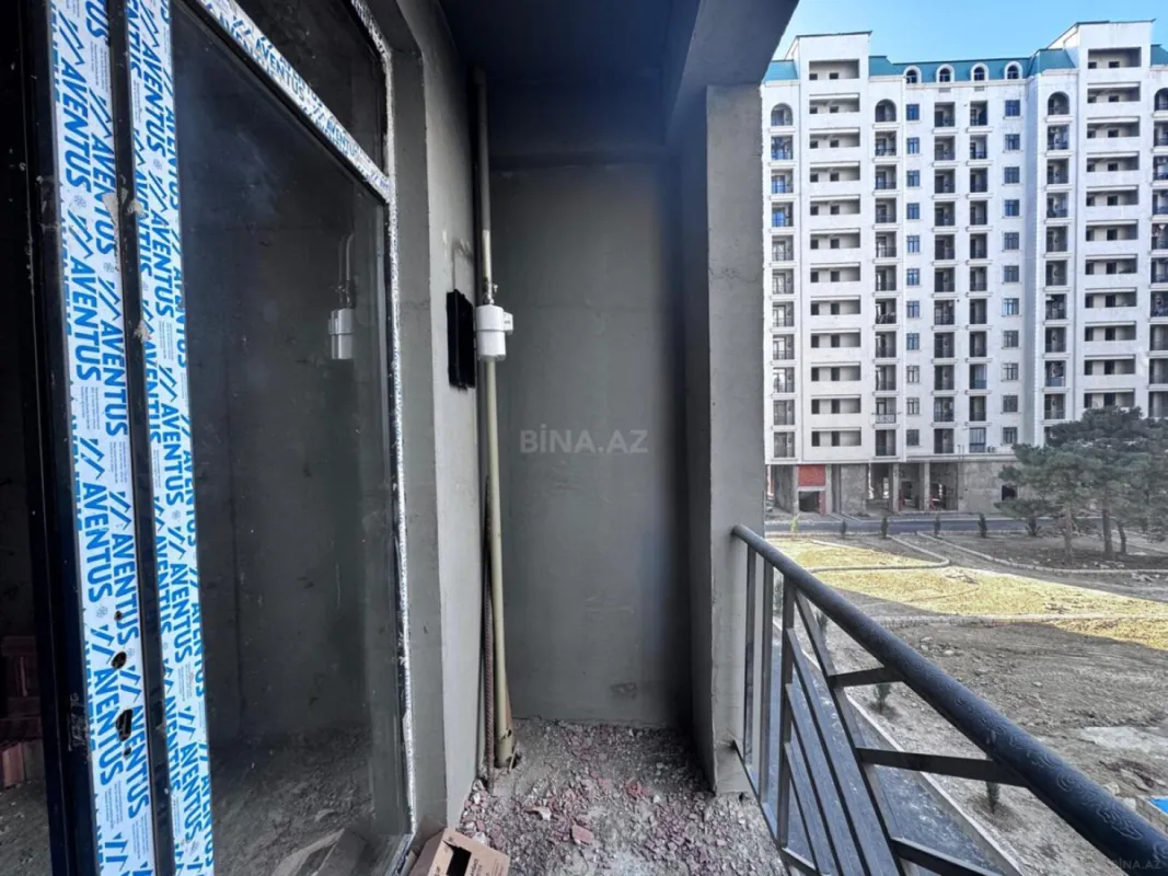Satılır 2 otaqlı mənzil 67 m²