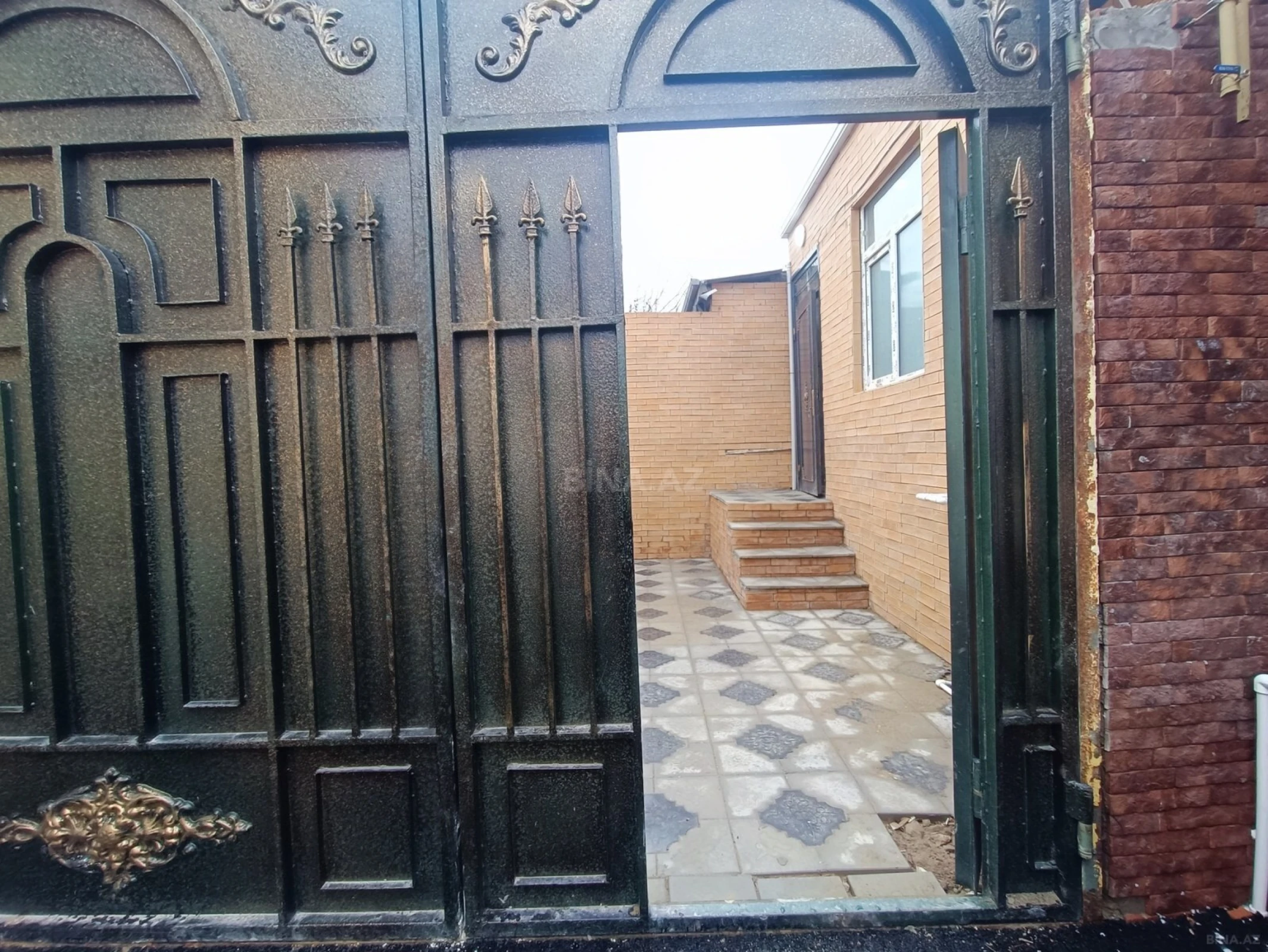 Satılır 3 otaqlı həyət evi 75 m²