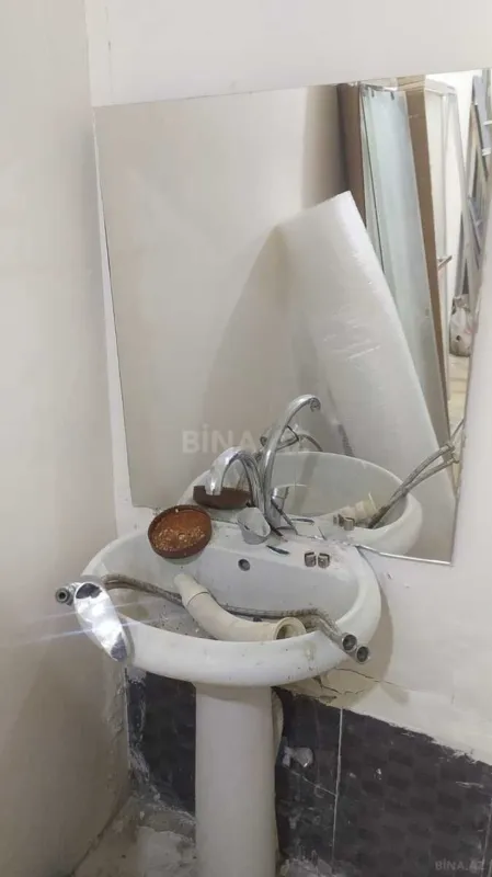 Kirayə verilir obyekt 200 m²