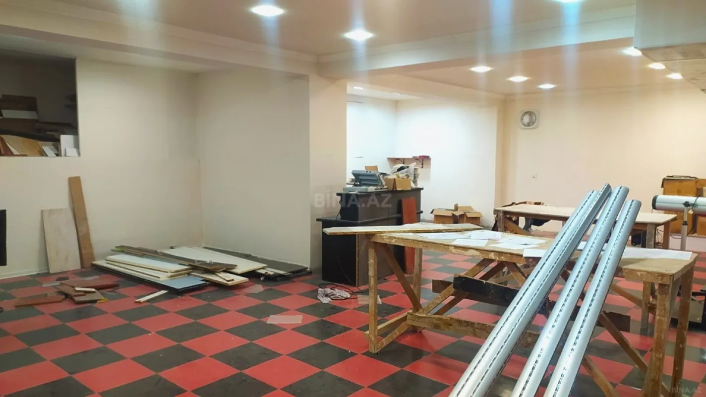 Kirayə verilir obyekt 200 m²