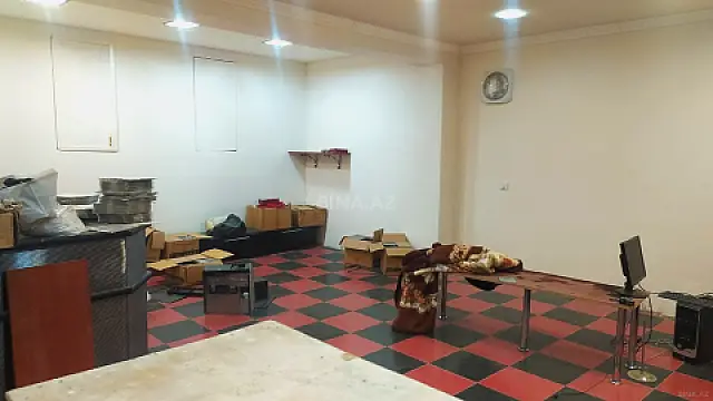 Kirayə verilir obyekt 200 m²