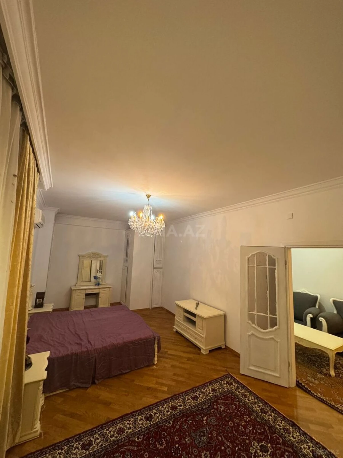 Kirayə verilir 2 otaqlı mənzil 100 m²