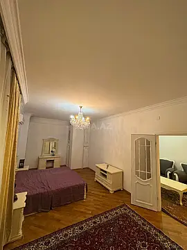 Kirayə verilir 2 otaqlı mənzil 100 m²