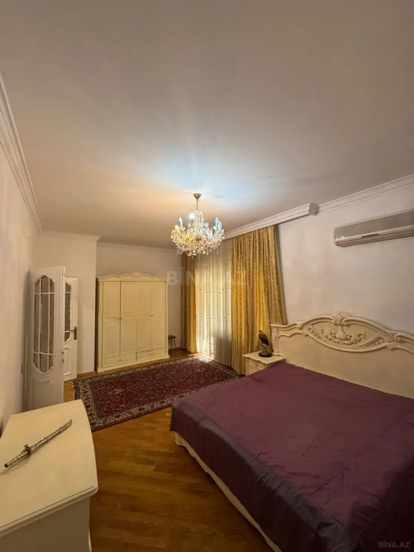 Kirayə verilir 2 otaqlı mənzil 100 m²