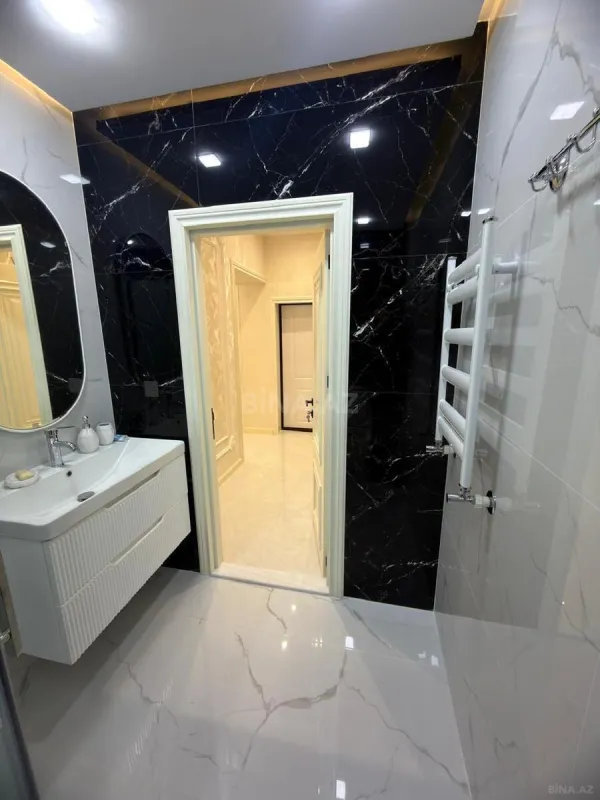 Kirayə verilir 2 otaqlı mənzil 96 m²