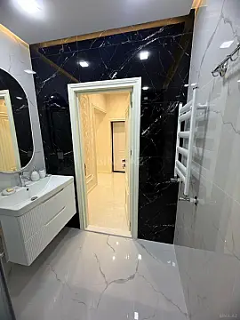 Kirayə verilir 2 otaqlı mənzil 96 m²