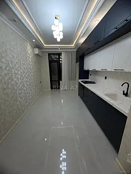 Kirayə verilir 2 otaqlı mənzil 96 m²