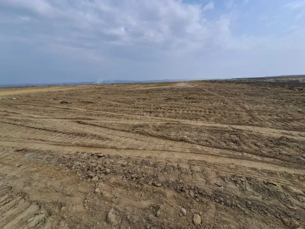 Satılır torpaq sahəsi 200 m²