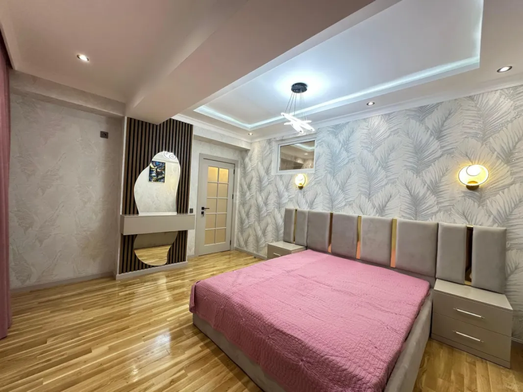 Satılır 3 otaqlı mənzil 74 m²