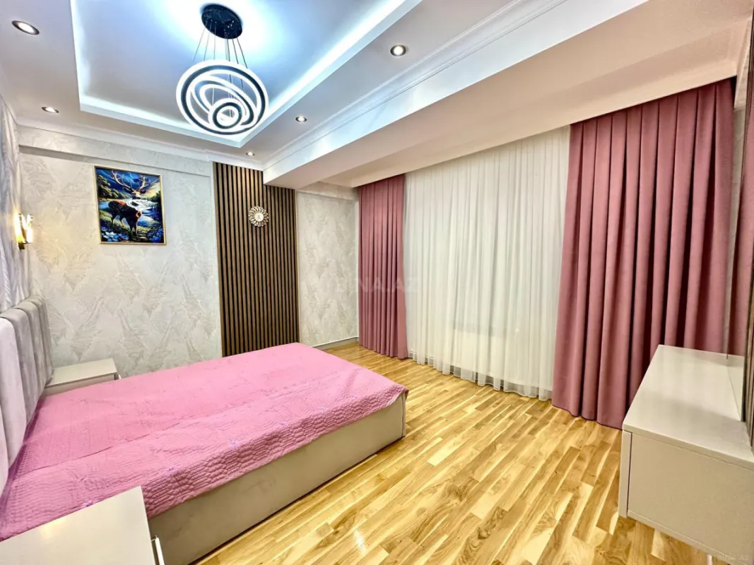 Satılır 3 otaqlı mənzil 74 m²