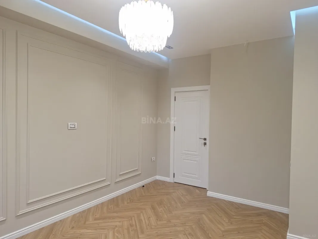 Satılır 2 otaqlı mənzil 80 m²